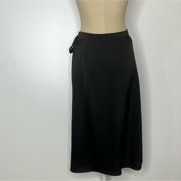 h&m women's solid black satin wrap midi skirt 8 Medium - Picture 2 of 7
